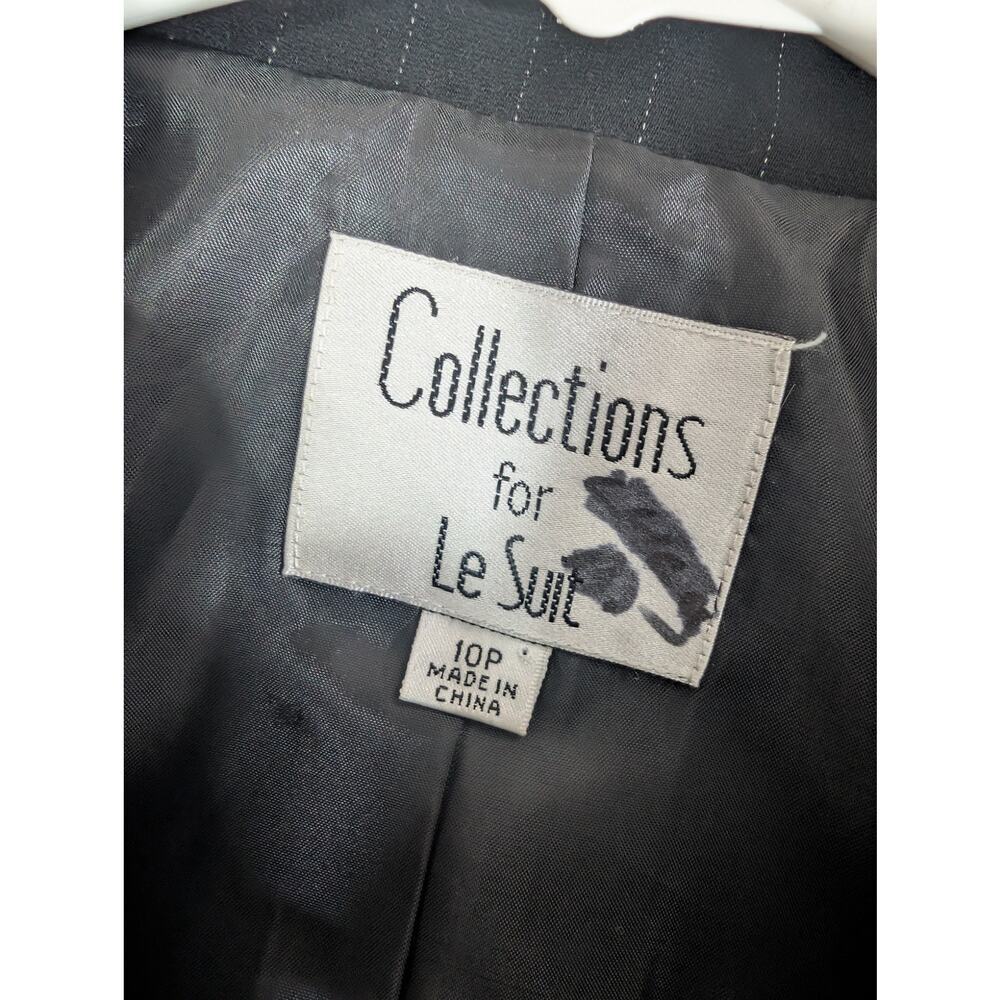 COLLECTIONS FOR LE SUIT! BLACK W/WHITE PINSTRIPE 2 PC JACKET, PANTS SUIT! SZ 10P - Picture 10 of 12